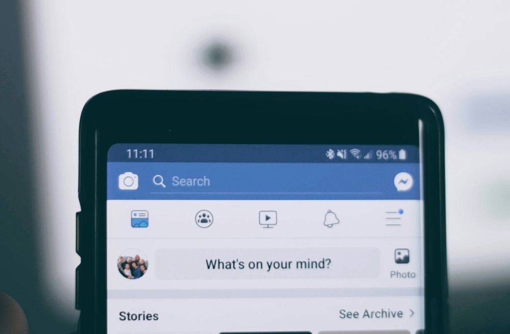 Wipe your entire search history, or only the searches you choose